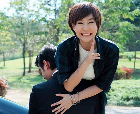 เต้ย จรินทร์พร เต้ย จรินทร์พร