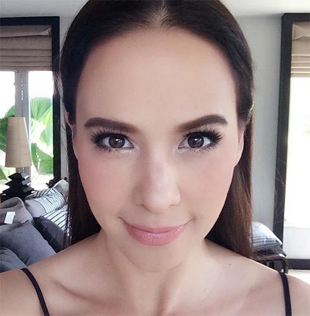 แอน อลิชา แอน อลิชา