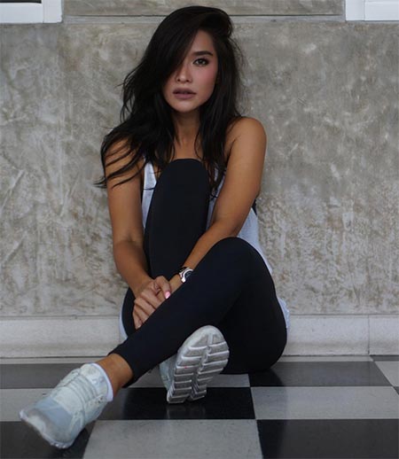 พลอย เฌอมาลย์ พลอย เฌอมาลย์