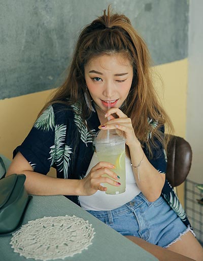 เสื้อเชิ้ตผู้หญิง เสื้อเชิ้ตผู้หญิง