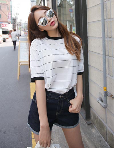 ยีนส์ขาสั้น ยีนส์ขาสั้น