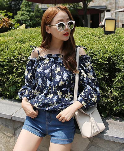 ยีนส์ขาสั้น ยีนส์ขาสั้น