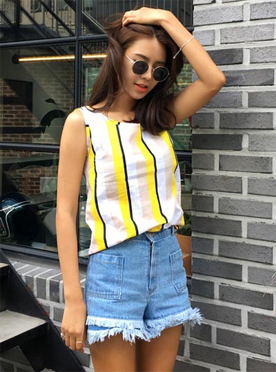 ยีนส์ขาสั้น ยีนส์ขาสั้น