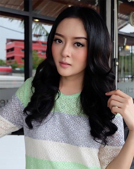 แก้มบุ๋ม แก้มบุ๋ม