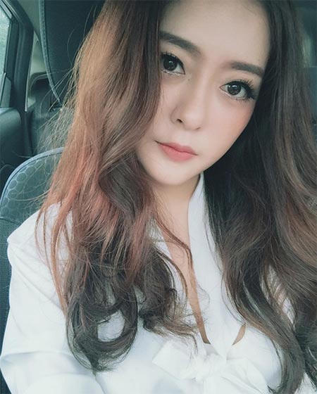 แก้มบุ๋ม แก้มบุ๋ม