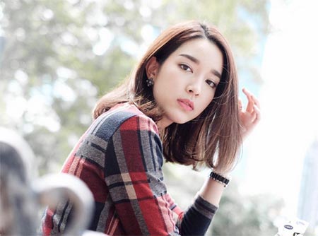 โม มนชนก โม มนชนก