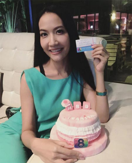 เอ๊ะ อิศริยา เอ๊ะ อิศริยา