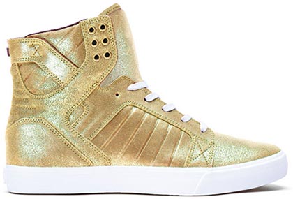 รองเท้าผ้าใบ รองเท้าผ้าใบ