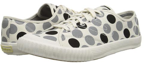 รองเท้าผ้าใบพิมพ์ลาย รองเท้าผ้าใบพิมพ์ลาย