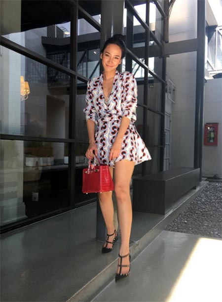 ดาราขาสวย ดาราขาสวย