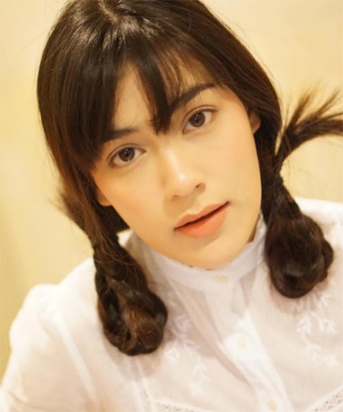 ดาราไม่ติดขนตาปลอม ดาราไม่ติดขนตาปลอม