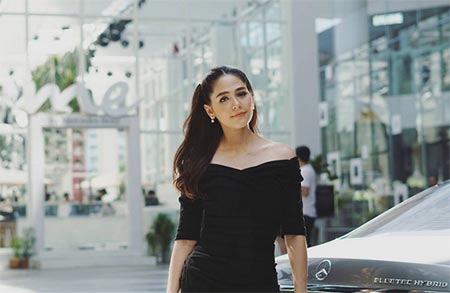 ชมพู่ อารยา ชมพู่ อารยา