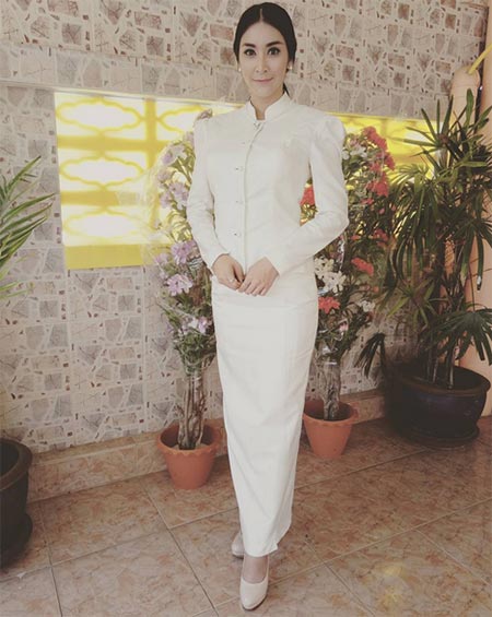 ใหม่ สุคนธวา ใหม่ สุคนธวา