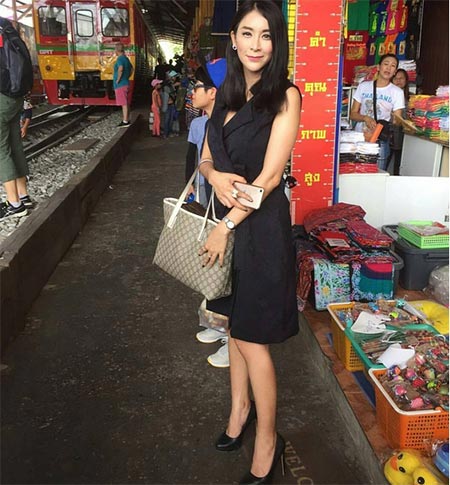 ใหม่ สุคนธวา ใหม่ สุคนธวา