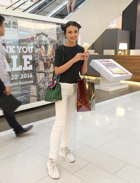 นาตาลี ปณาลี วรุณวงศ์ นาตาลี ปณาลี วรุณวงศ์