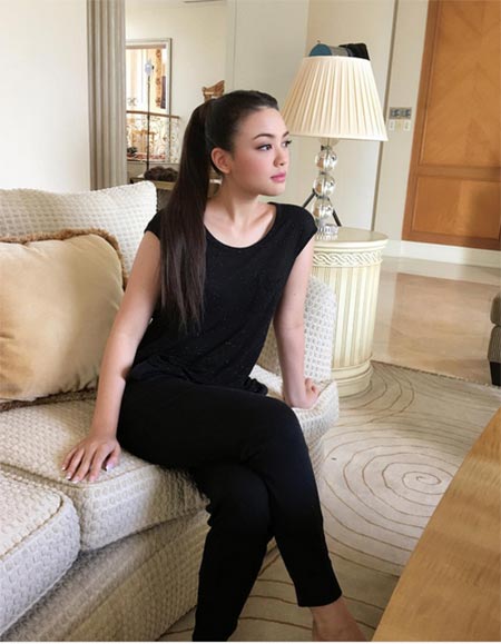 นาตาลี ปณาลี วรุณวงศ์ นาตาลี ปณาลี วรุณวงศ์