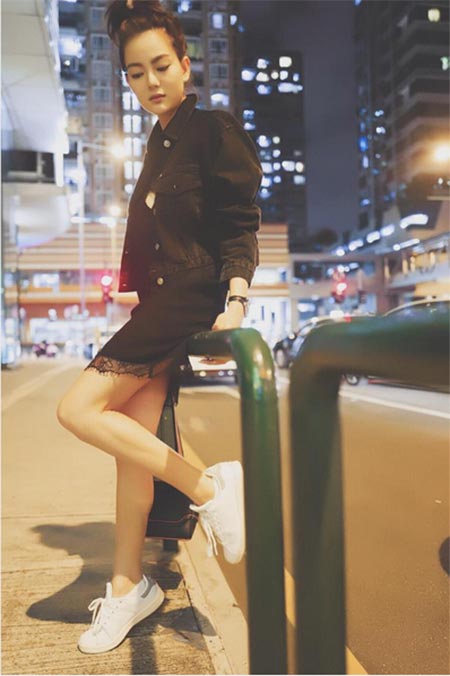 วิธีโพสท่าให้ขาเรียว วิธีโพสท่าให้ขาเรียว