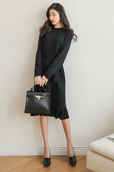 ชุดเดรสสีดำ ชุดเดรสสีดำ