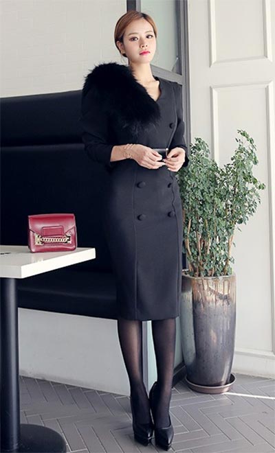 ชุดเดรสสีดำ ชุดเดรสสีดำ