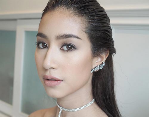 แต่งหน้าโทนสีสุภาพ แต่งหน้าโทนสีสุภาพ