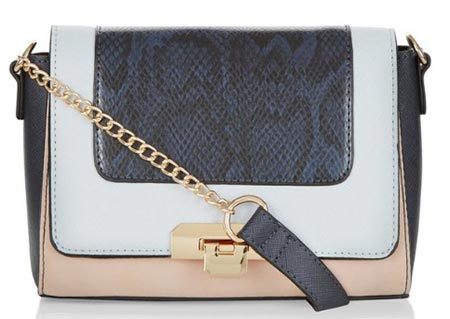 กระเป๋าสะพายผู้หญิง กระเป๋าสะพายผู้หญิง