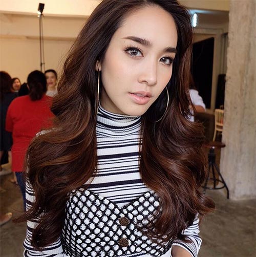 มิน พีชญา มิน พีชญา