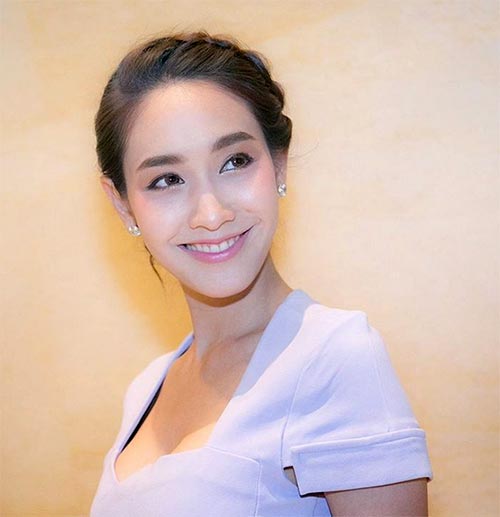 มิน พีชญา มิน พีชญา