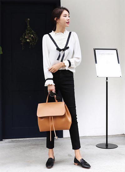 ชุดขาวดำ ชุดขาวดำ