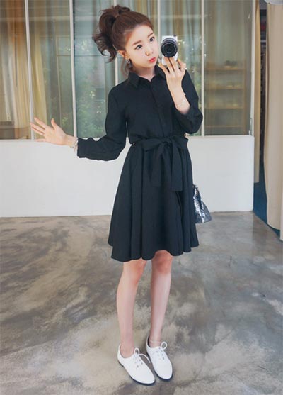 ชุดเดรสสีดำ ชุดเดรสสีดำ