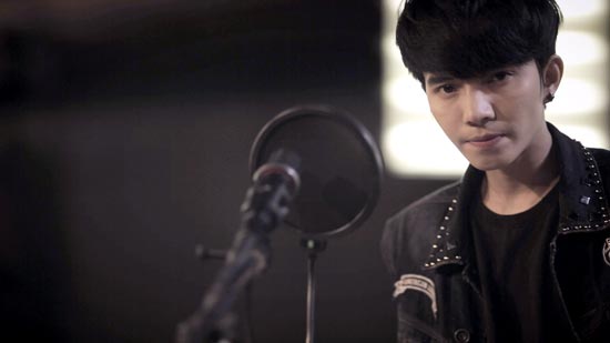 กล้วย อาร์สยาม MV เพลง รักแท้แชร์ไม่ได้ กล้วย อาร์สยาม MV เพลง รักแท้แชร์ไม่ได้