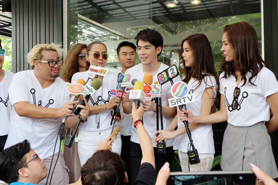 ชะนีผีผลัก ชะนีผีผลัก