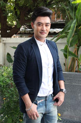 กระถินริมรั้ว กระถินริมรั้ว