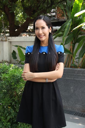 กระถินริมรั้ว กระถินริมรั้ว