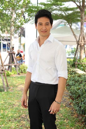 กระถินริมรั้ว กระถินริมรั้ว