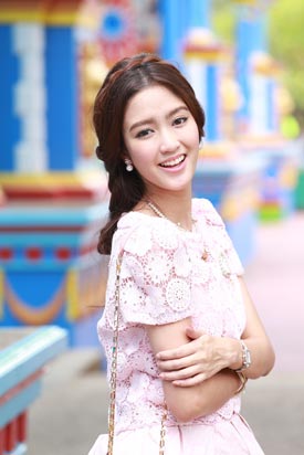 ท่านชายกำมะลอ ท่านชายกำมะลอ