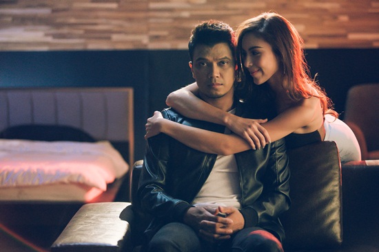 หนุ่ม Kala MV เพลง อย่าล้อเล่น หนุ่ม Kala MV เพลง อย่าล้อเล่น