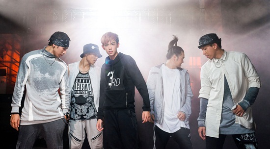 เติร์ด ลภัส MV เพลง เตือนแล้วนะ เติร์ด ลภัส MV เพลง เตือนแล้วนะ