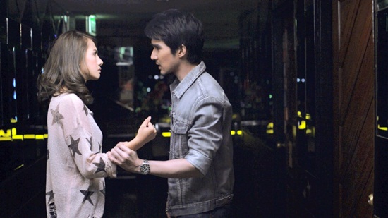 เจี๊ยบ เบญจพร MV เพลง สุดเส้นฟาง เจี๊ยบ เบญจพร MV เพลง สุดเส้นฟาง