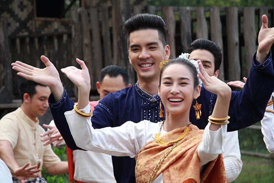 สาปดอกสร้อย สาปดอกสร้อย