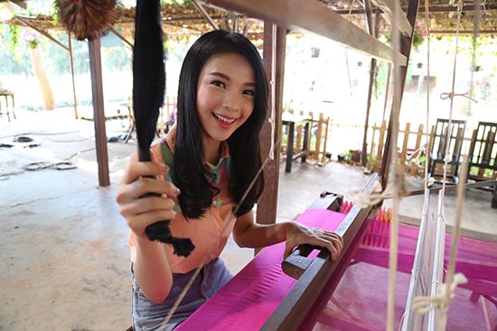 ร้อยป่าไว้ด้วยรัก ร้อยป่าไว้ด้วยรัก