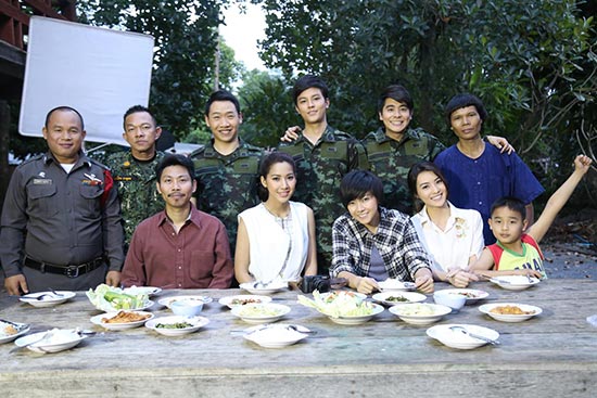 ร้อยป่าไว้ด้วยรัก ร้อยป่าไว้ด้วยรัก