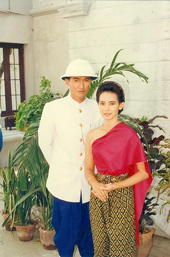 ละครเทิดพระเกียรติ ละครเทิดพระเกียรติ