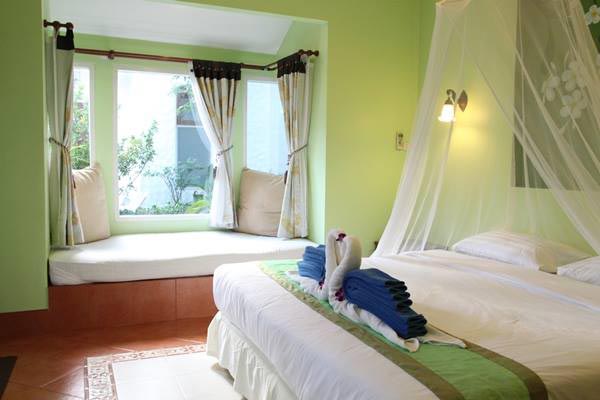 บ้านมนตรา บีช รีสอร์ท บ้านมนตรา บีช รีสอร์ท