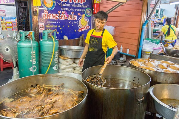 ตลาดน้ำดอนหวาย ตลาดน้ำดอนหวาย