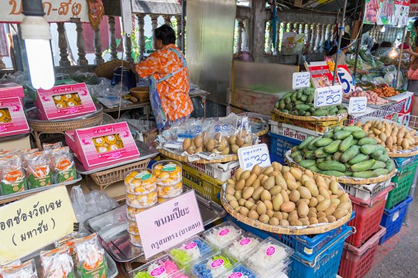 ตลาดน้ำดอนหวาย ตลาดน้ำดอนหวาย