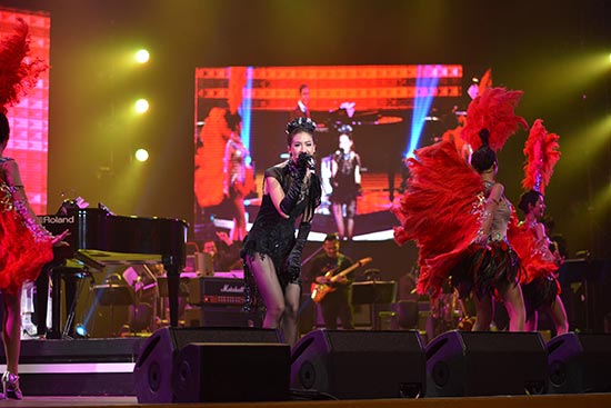 หนึ่งจักรวาลและล้านดวงดาว หนึ่งจักรวาลและล้านดวงดาว