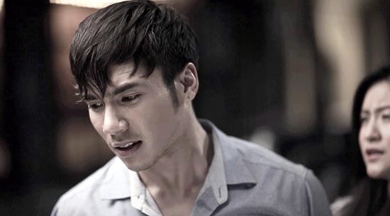 เคลิ้ม Feat. บ่าววี MV เพลง ไม่คู่ควร เคลิ้ม Feat. บ่าววี MV เพลง ไม่คู่ควร