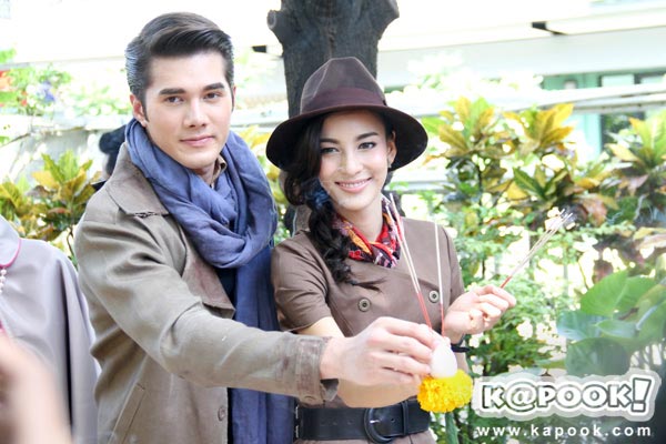 นักบุญทรงกลด นักบุญทรงกลด