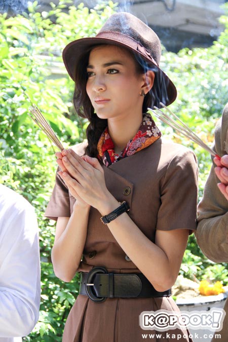 นักบุญทรงกลด นักบุญทรงกลด