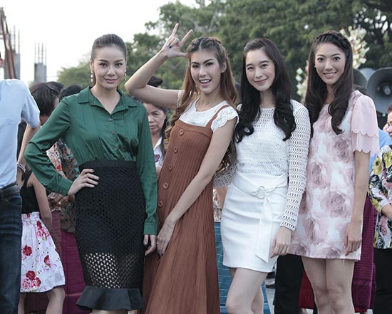 ข้ามาคนเดียว ข้ามาคนเดียว